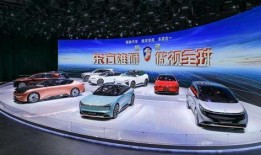 卓伟豪车爆料最新消息,揭秘明星奢华生活背后的惊人真相