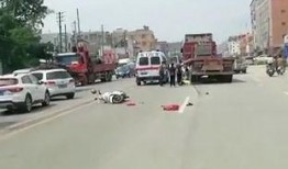 源城交通事故最新爆料,源城最新交通事故现场，细节披露引关注